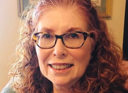 Как найти любовь с помощью «теории дивана»