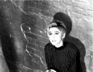 Andy Warhol et Edie Sedgwick : l'amour les yeux fermés