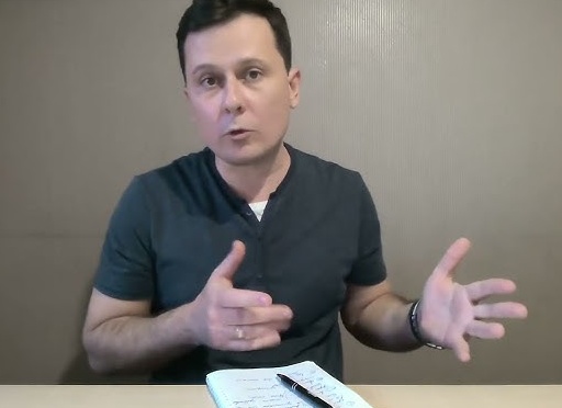 5 признаков, что ваши отношения с бывшим могут начаться заново