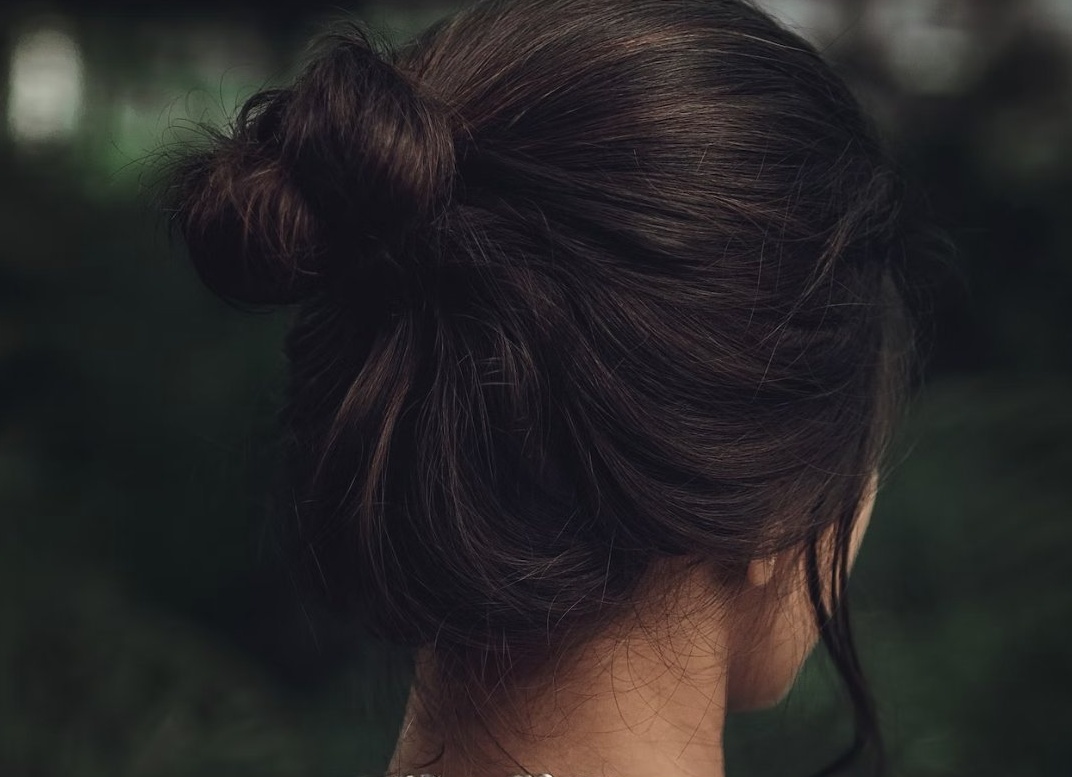 «Отношения, в которых перепутаны роли, очень сложные»: 2 истории о том, каково это — дружить с родителями